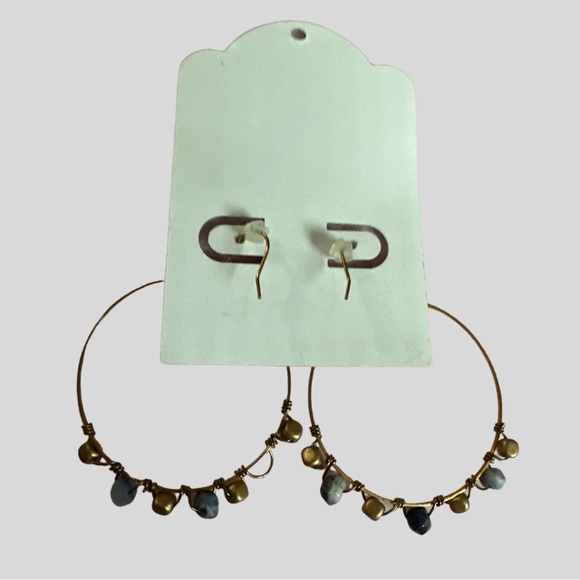 3 Siamese Accessories Dangling Earrings - Picture 4 of 13